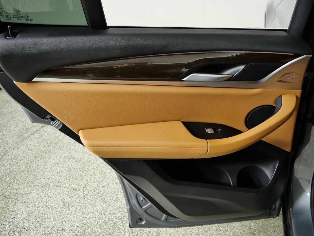 Thumbnail: 2024 BMW X3 - 34