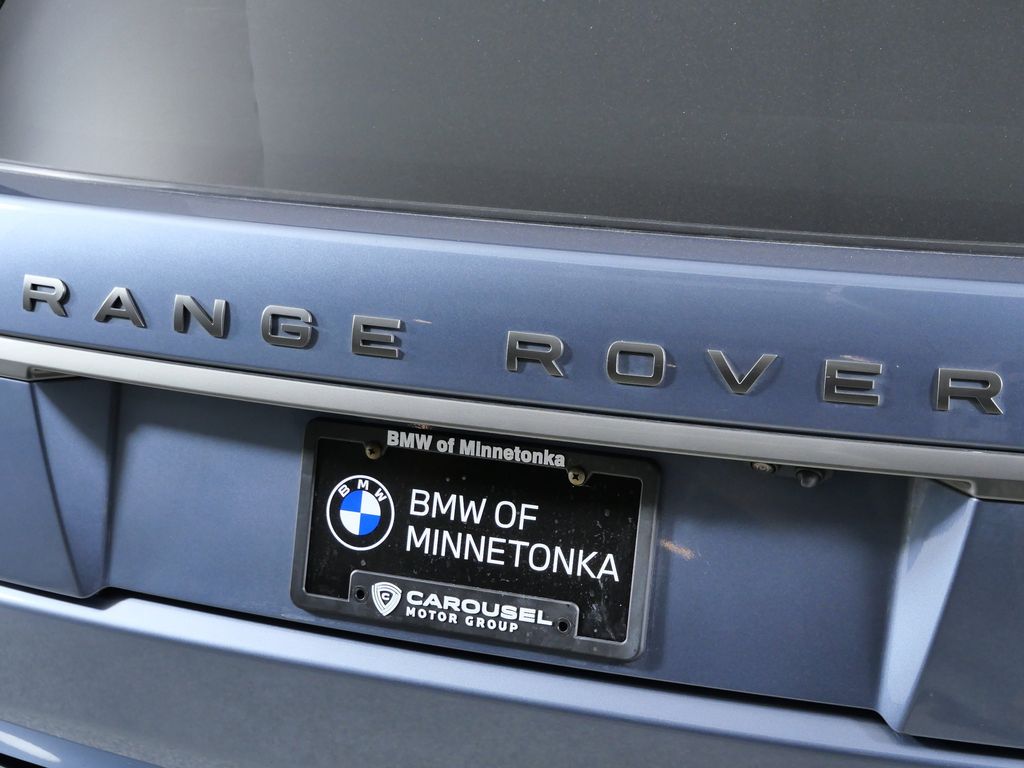 Thumbnail: 2022 Land Rover Range Rover - 12