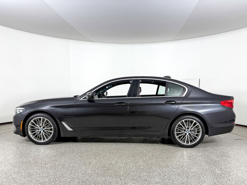 Thumbnail: 2020 BMW 5 Series - 6