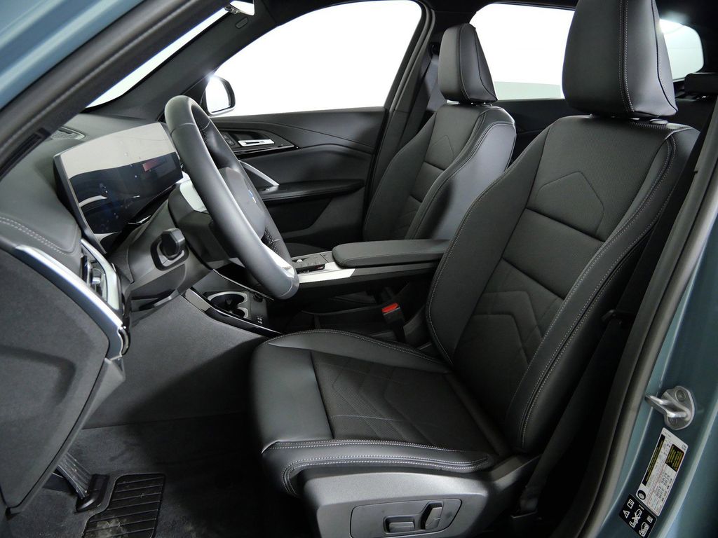 Thumbnail: 2026 BMW X1 - 33