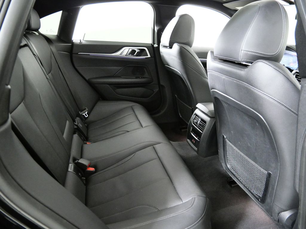 Thumbnail: 2023 BMW 4 Series - 26