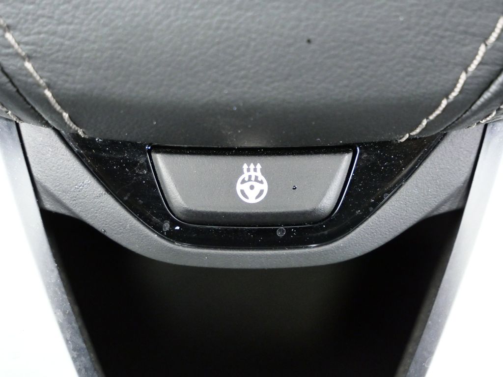 Thumbnail: 2023 BMW 5 Series - 47