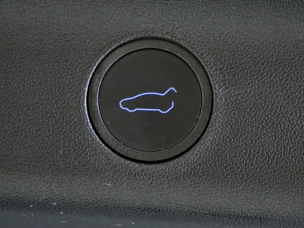 Thumbnail: 2025 Tesla Model Y - 29