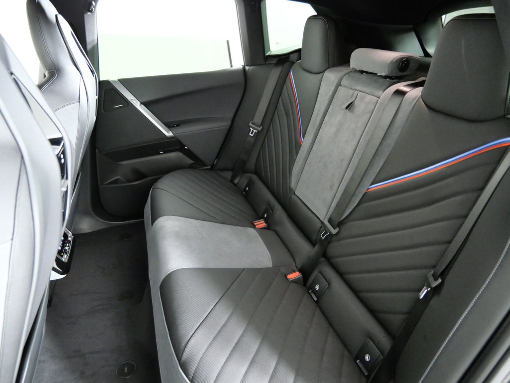 Thumbnail: 2026 BMW iX - 31