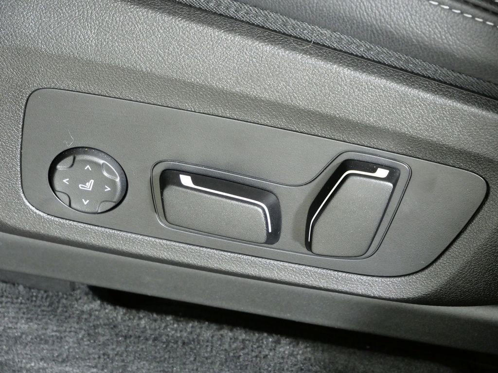 Thumbnail: 2024 BMW X3 - 43