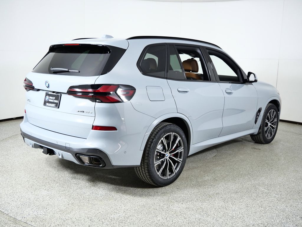 Thumbnail: 2026 BMW X5 - 9