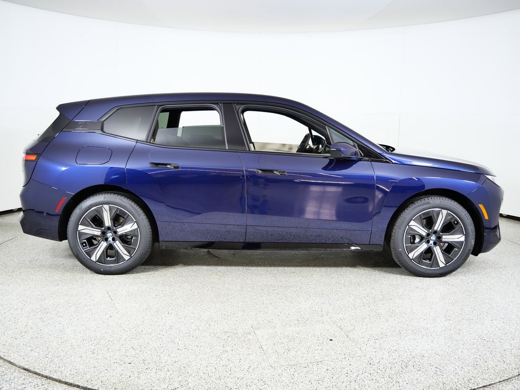 Thumbnail: 2026 BMW iX - 8