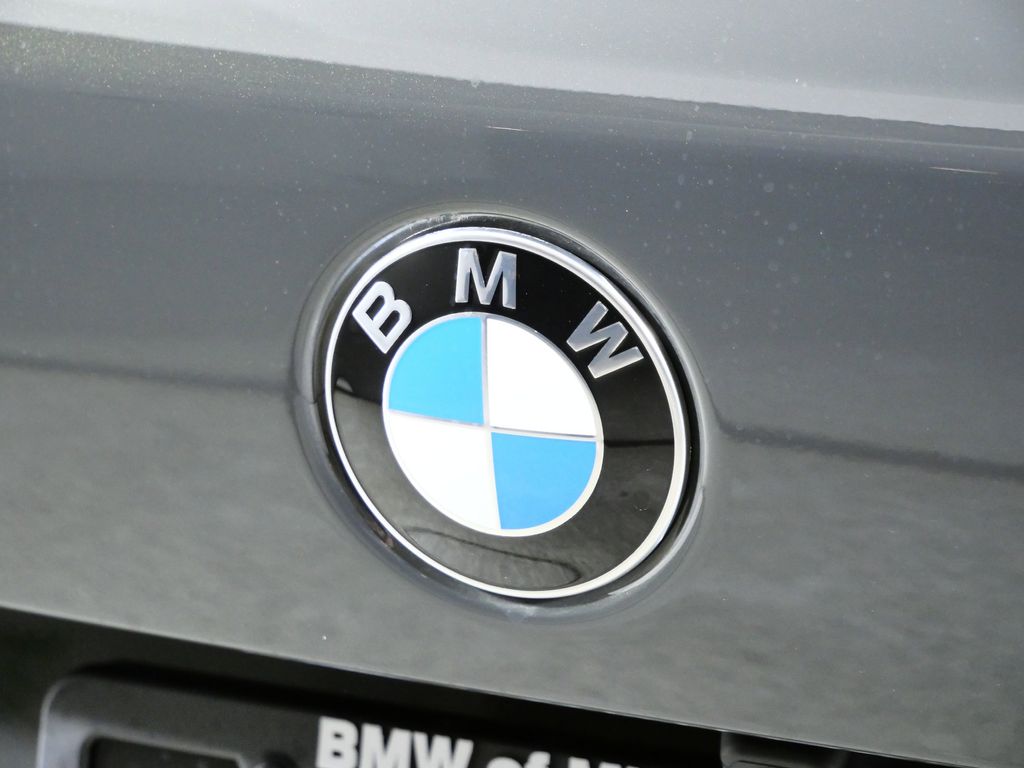 Thumbnail: 2026 BMW X5 - 11