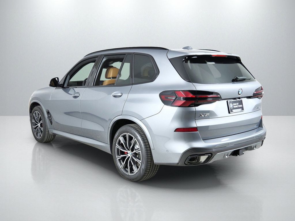 Thumbnail: 2026 BMW X5 - 14