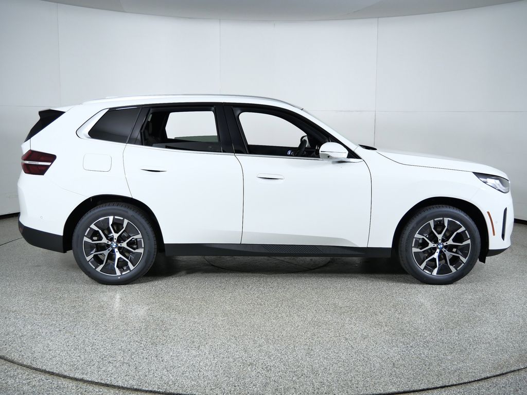 Thumbnail: 2026 BMW X3 - 8