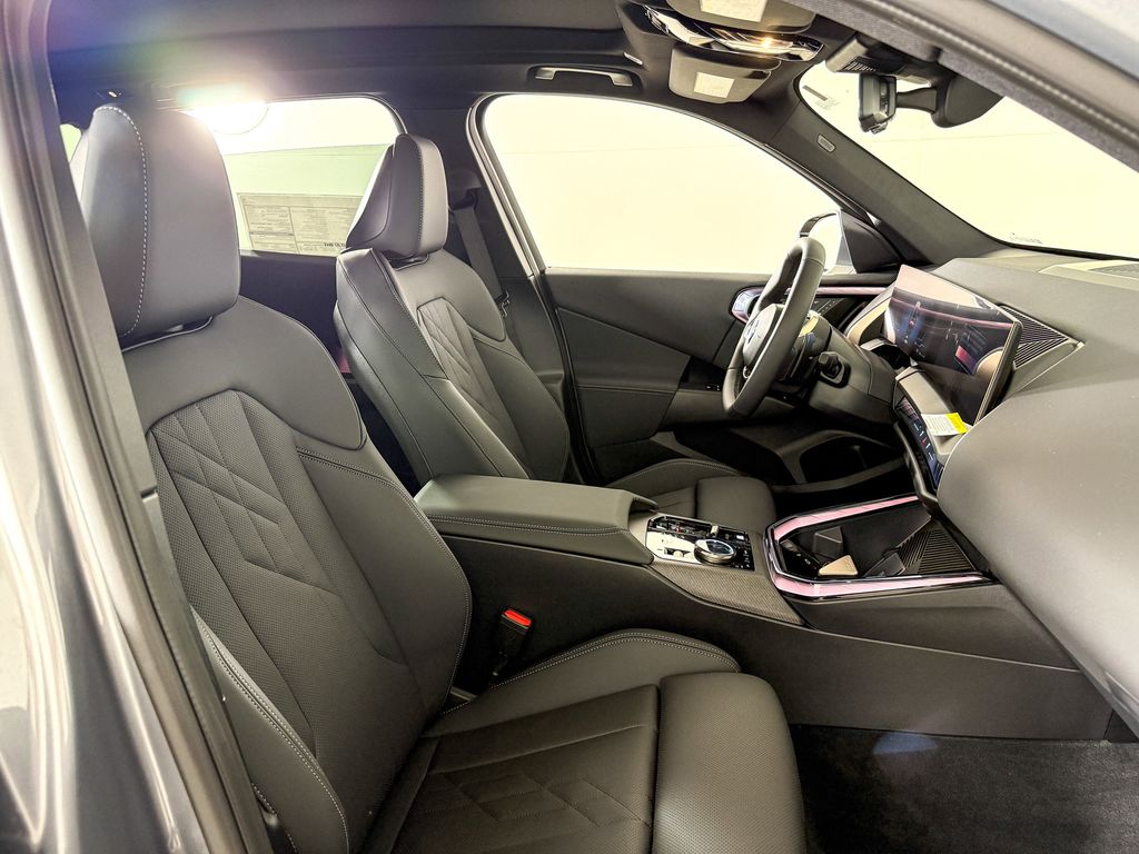 Thumbnail: 2025 BMW X3 - 19