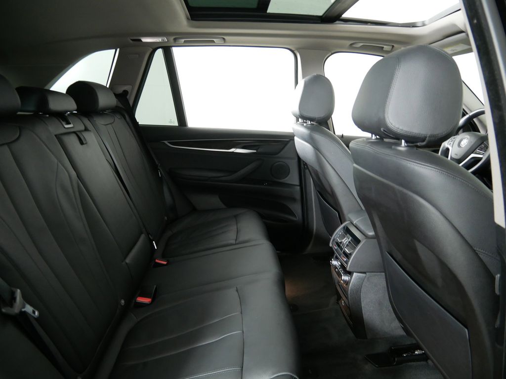Thumbnail: 2016 BMW X5 - 25