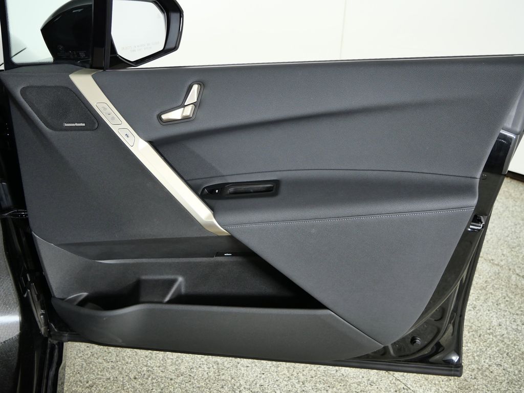 Thumbnail: 2024 BMW iX - 24