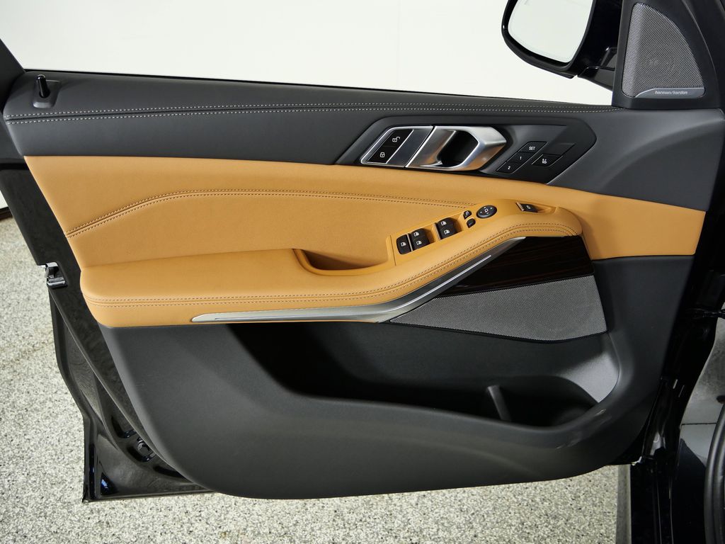 Thumbnail: 2026 BMW X5 - 34