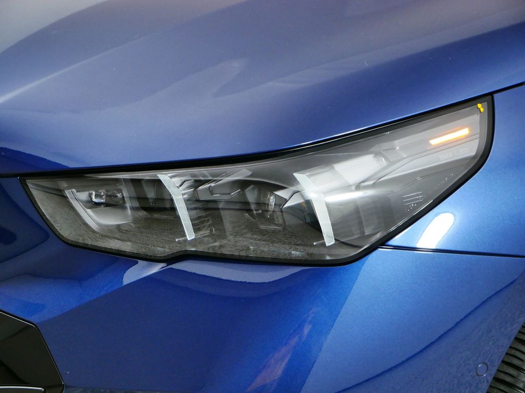 Thumbnail: 2024 BMW i5 - 20