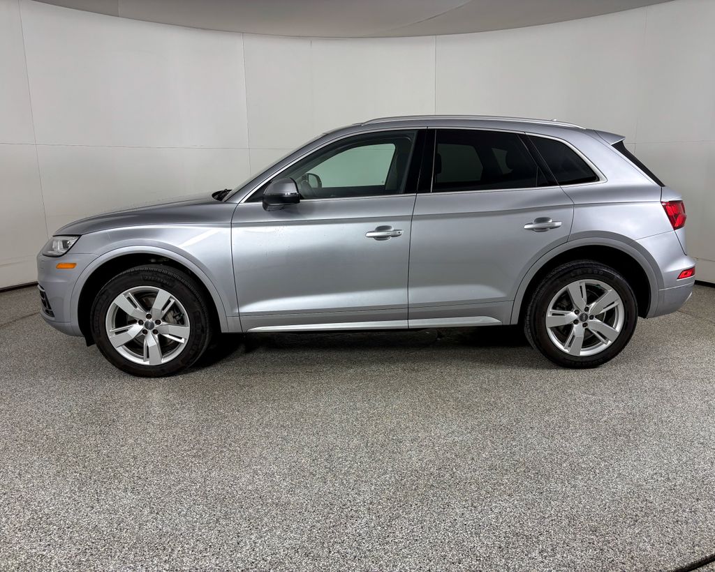 Thumbnail: 2018 Audi Q5 - 6