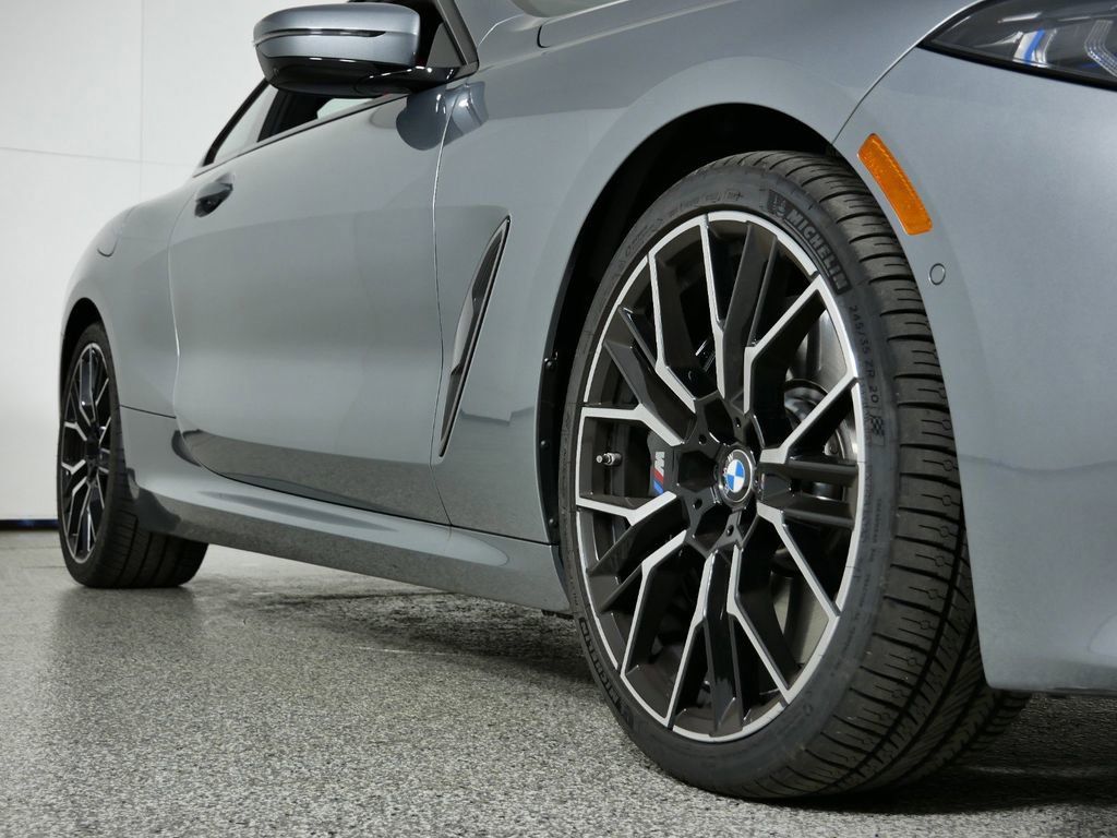Thumbnail: 2024 BMW 8 Series - 6