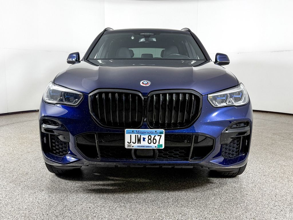 Thumbnail: 2023 BMW X5 - 3