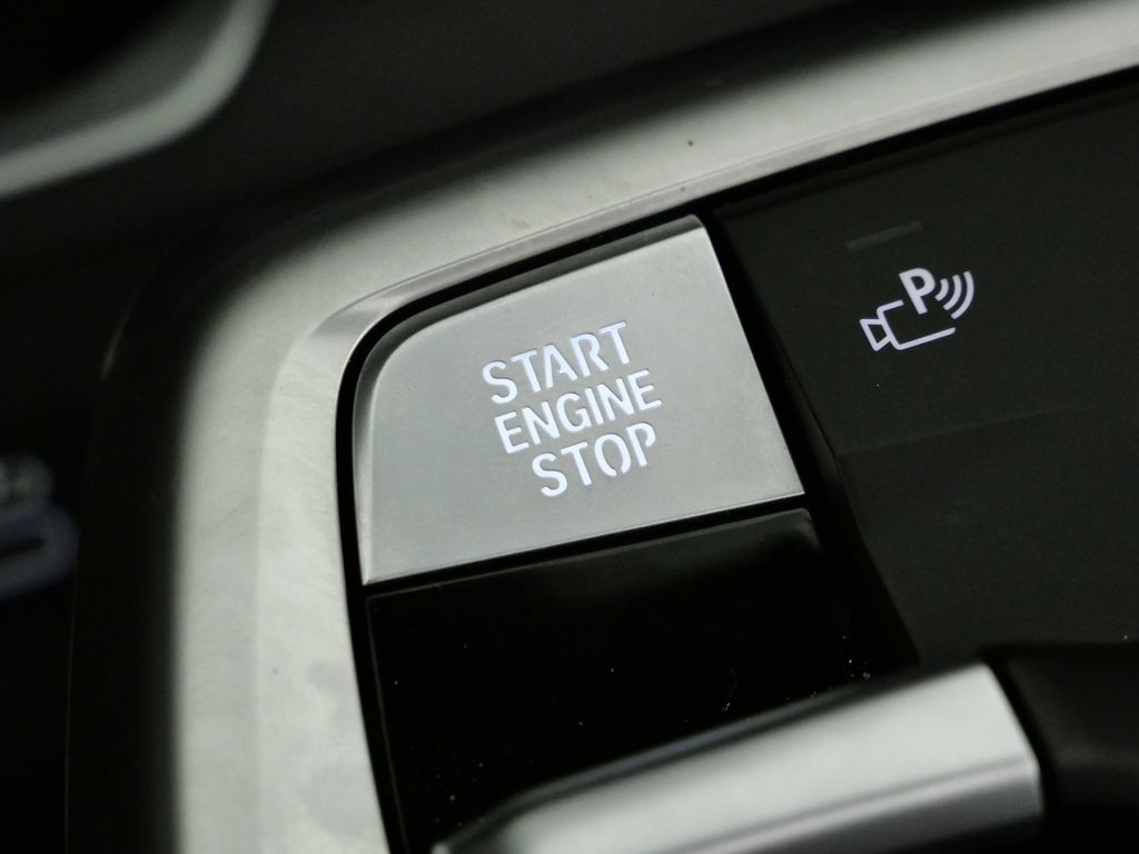 Thumbnail: 2025 BMW X1 - 50