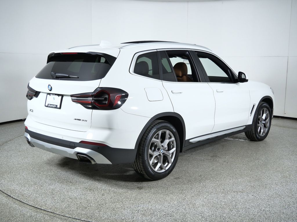 Thumbnail: 2023 BMW X3 - 11