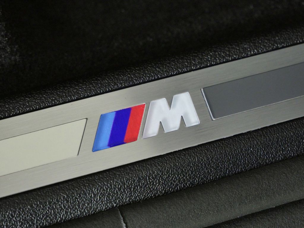 Thumbnail: 2026 BMW X5 - 23