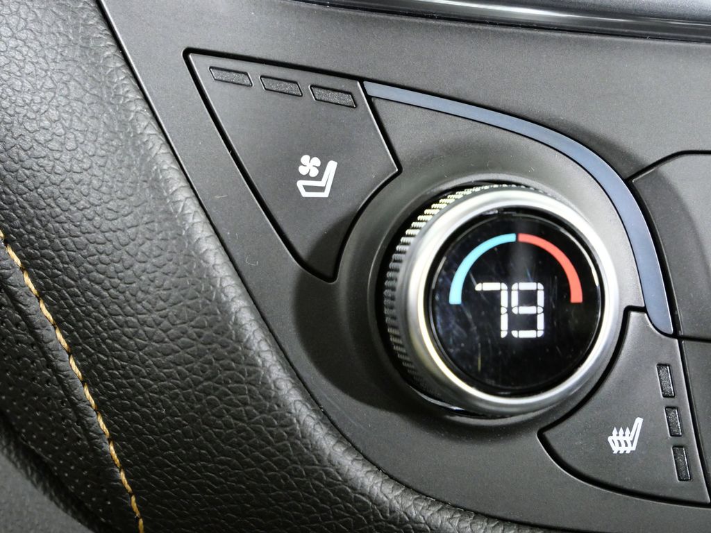 Thumbnail: 2019 Chevrolet Equinox - 47