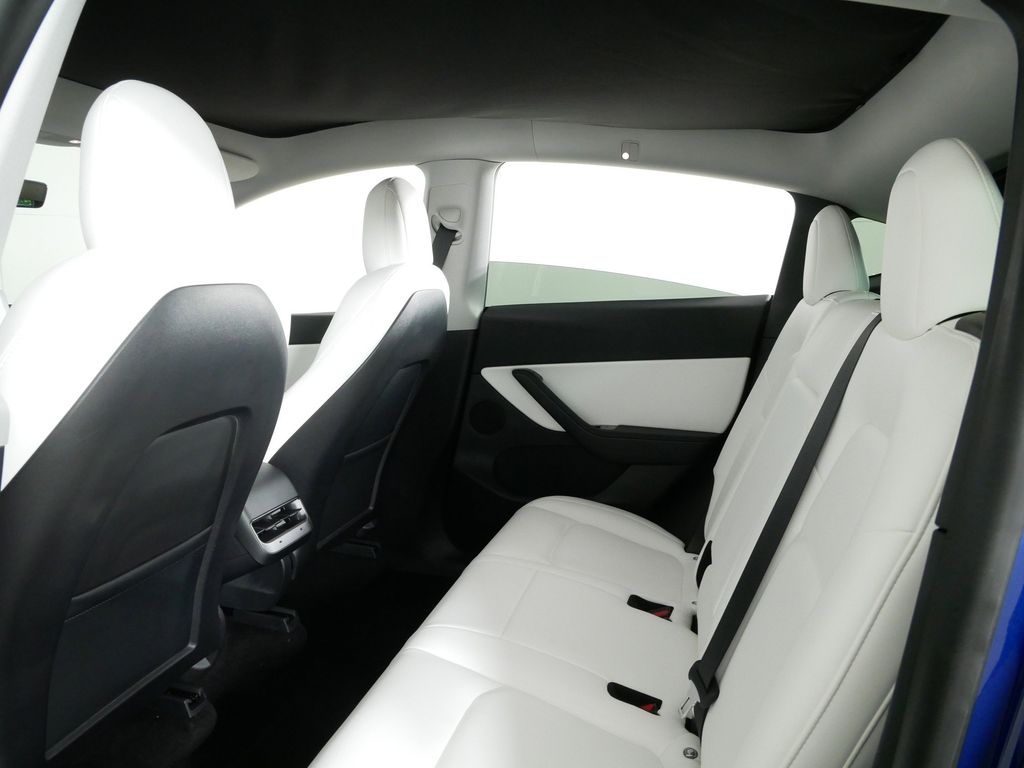 Thumbnail: 2020 Tesla Model Y - 26