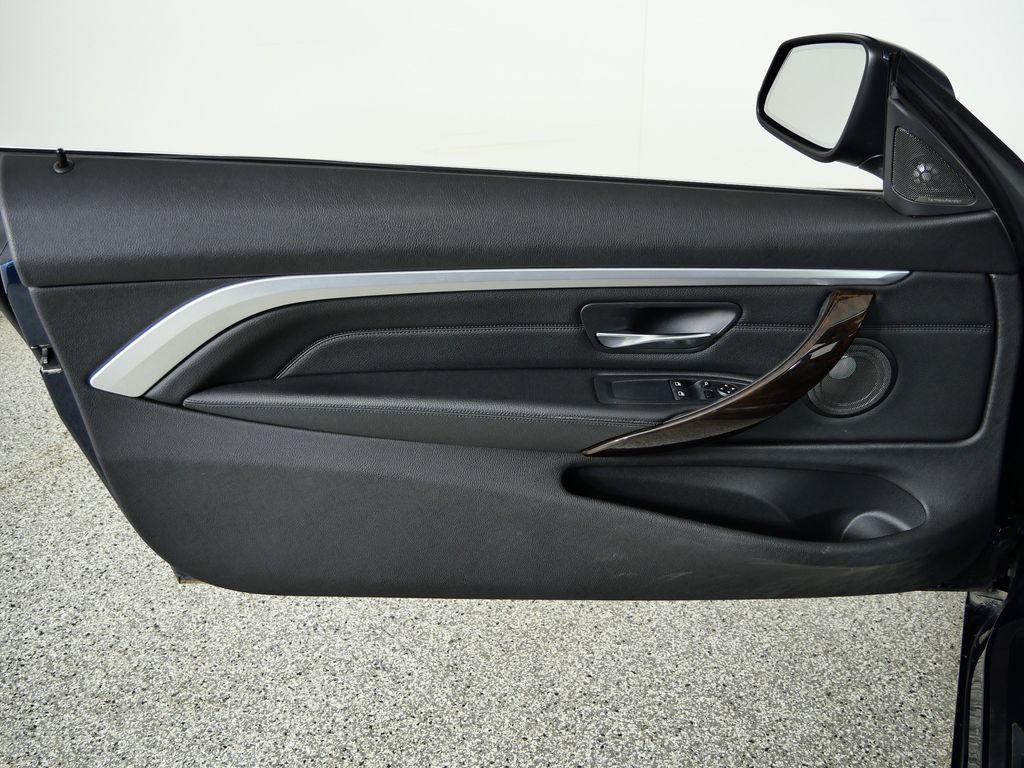 Thumbnail: 2017 BMW 4 Series - 28