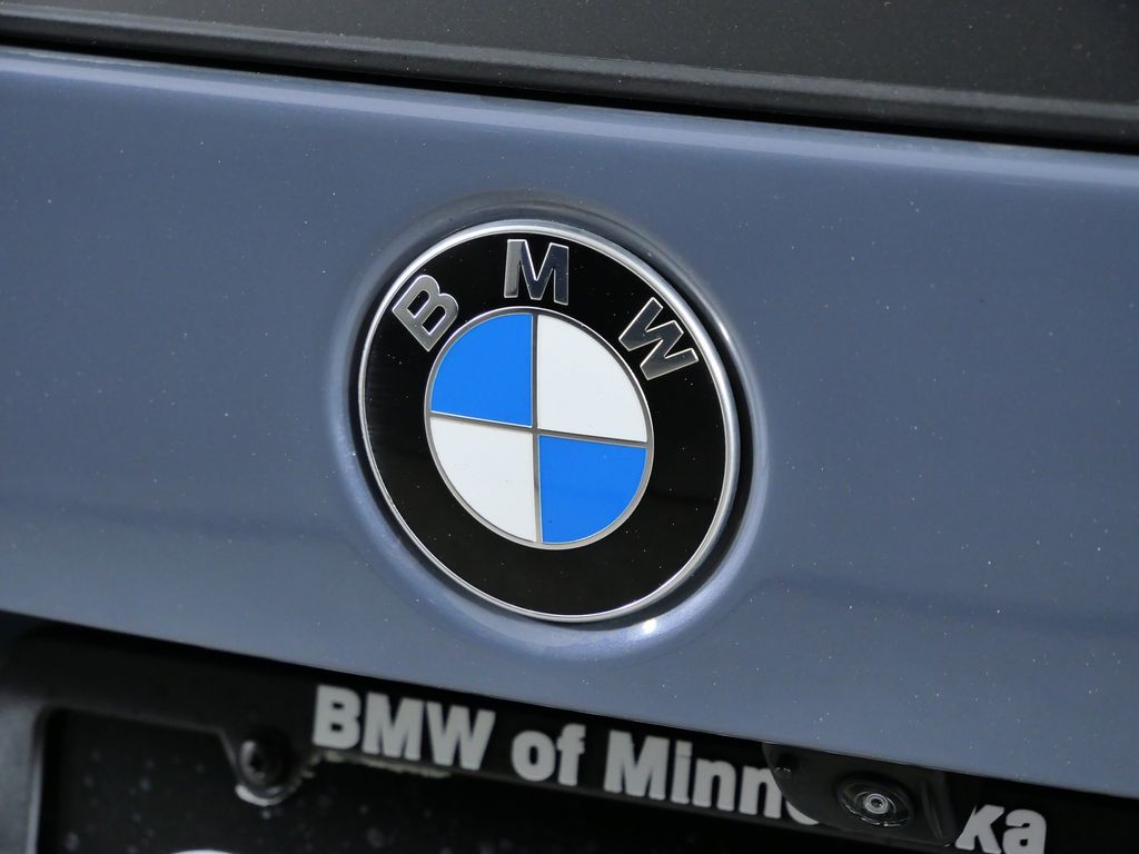 Thumbnail: 2025 BMW X1 - 14