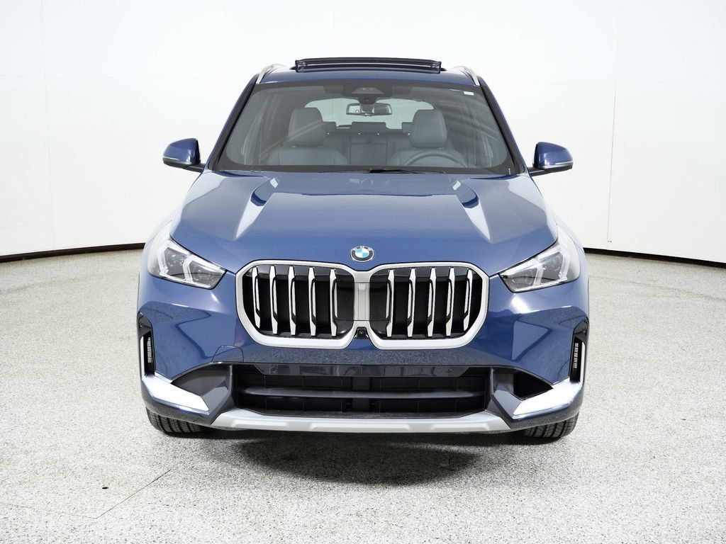 Thumbnail: 2026 BMW X1 - 4