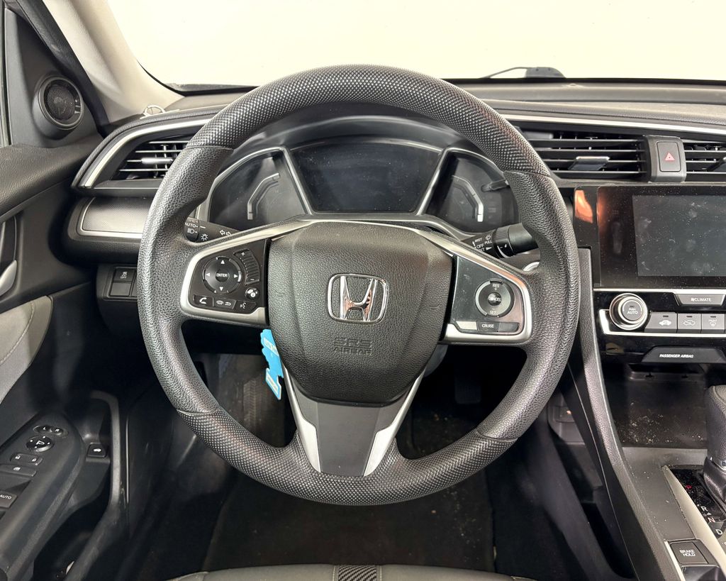 Thumbnail: 2016 Honda Civic - 8