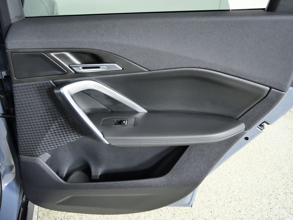 Thumbnail: 2026 BMW X1 - 23