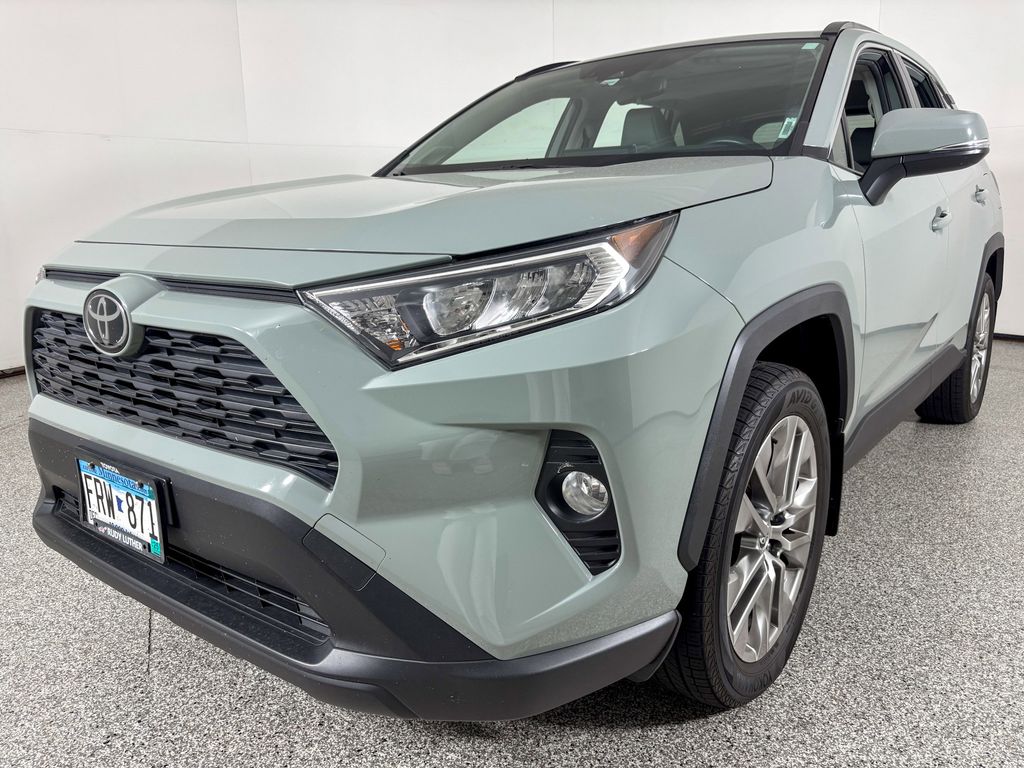 Thumbnail: 2021 Toyota RAV4 - 5