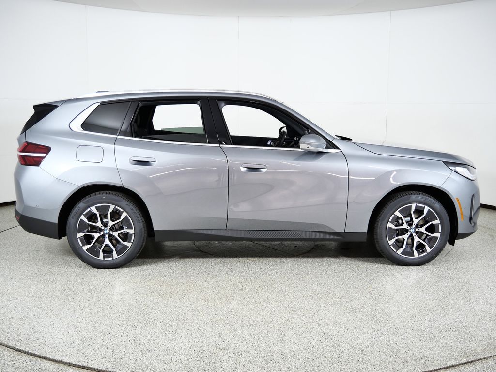 Thumbnail: 2026 BMW X3 - 8