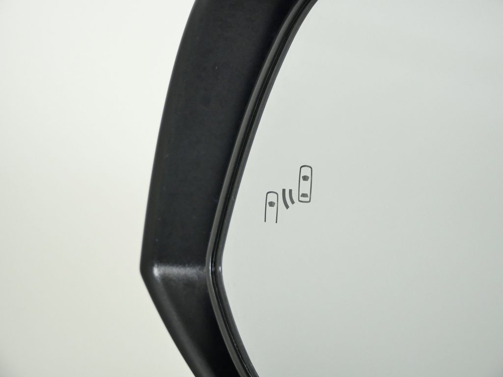 Thumbnail: 2024 Toyota RAV4 - 36