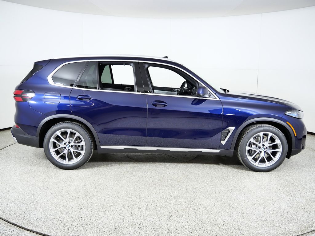 Thumbnail: 2026 BMW X5 - 8
