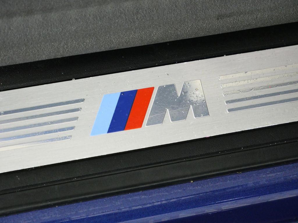 Thumbnail: 2023 BMW 5 Series - 28