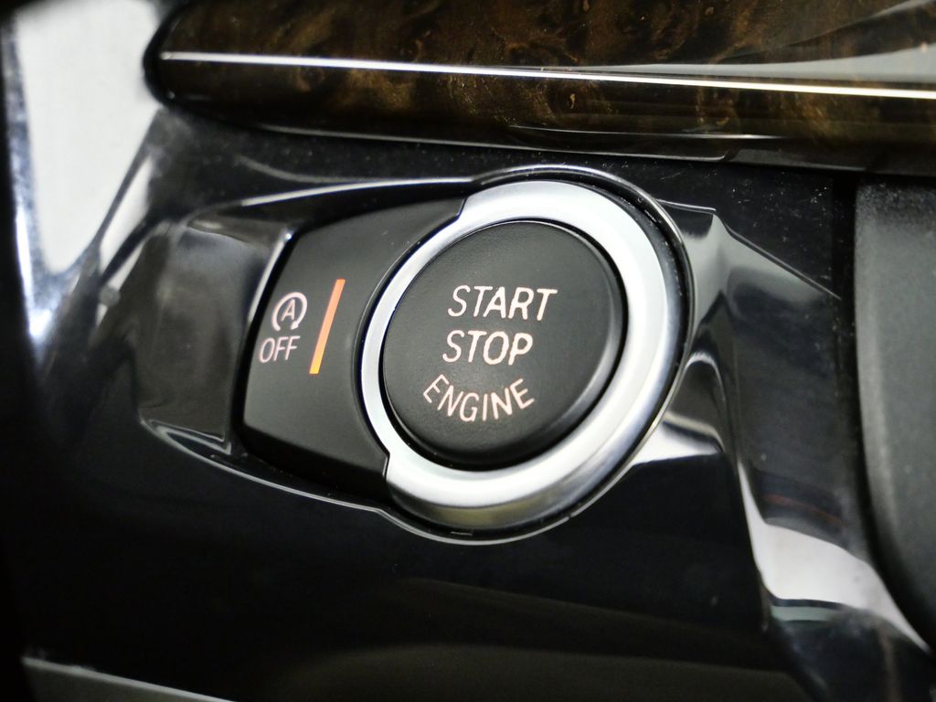 Thumbnail: 2015 BMW X5 - 46