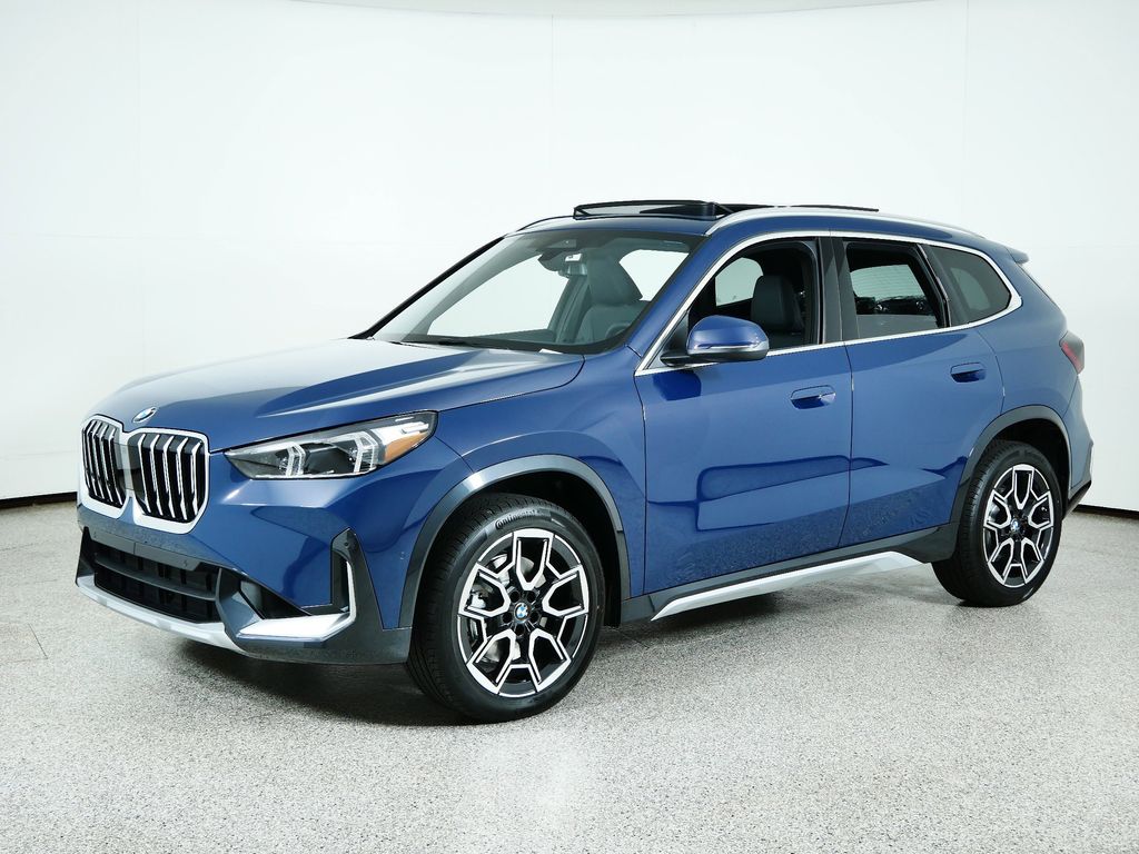 Thumbnail: 2026 BMW X1 - 1