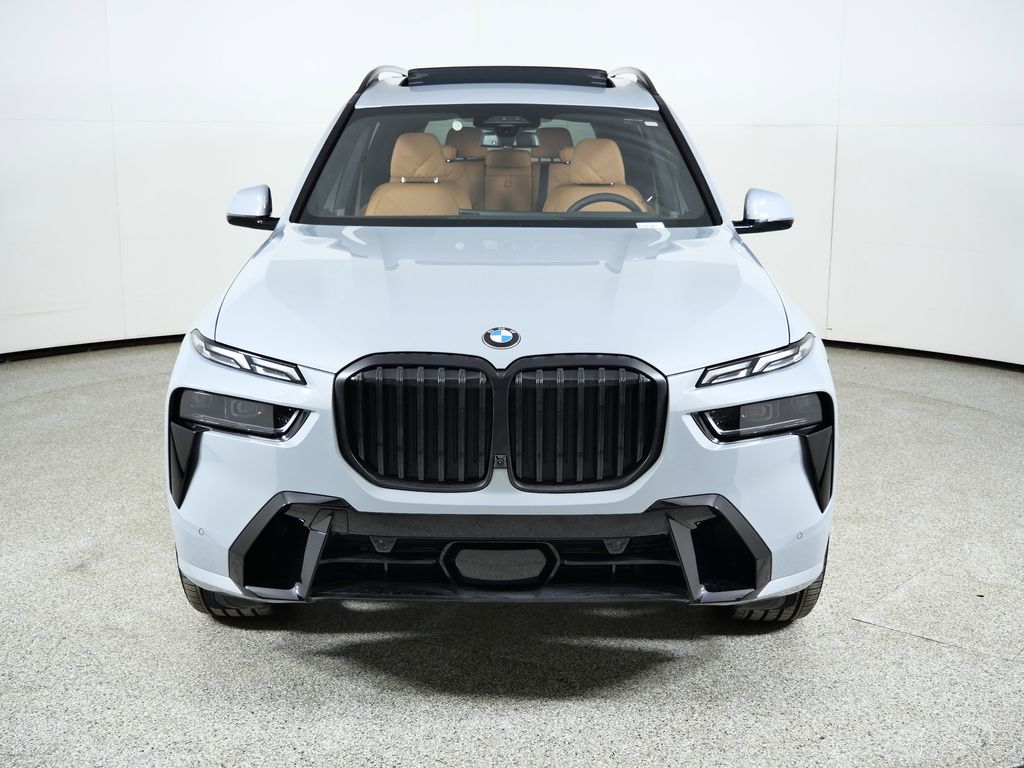 Thumbnail: 2026 BMW X7 - 2