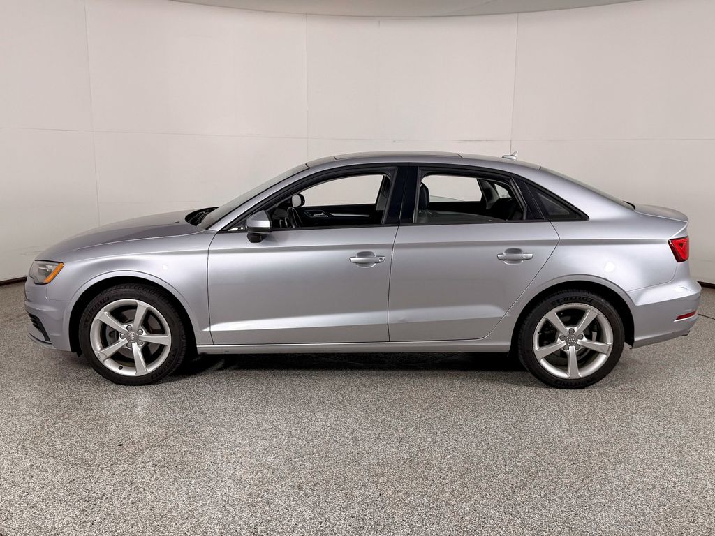 Thumbnail: 2016 Audi A3 - 6