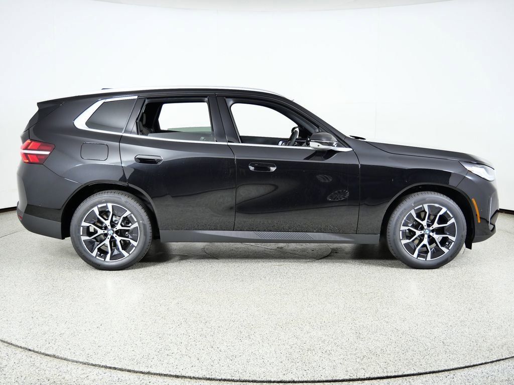 Thumbnail: 2026 BMW X3 - 10