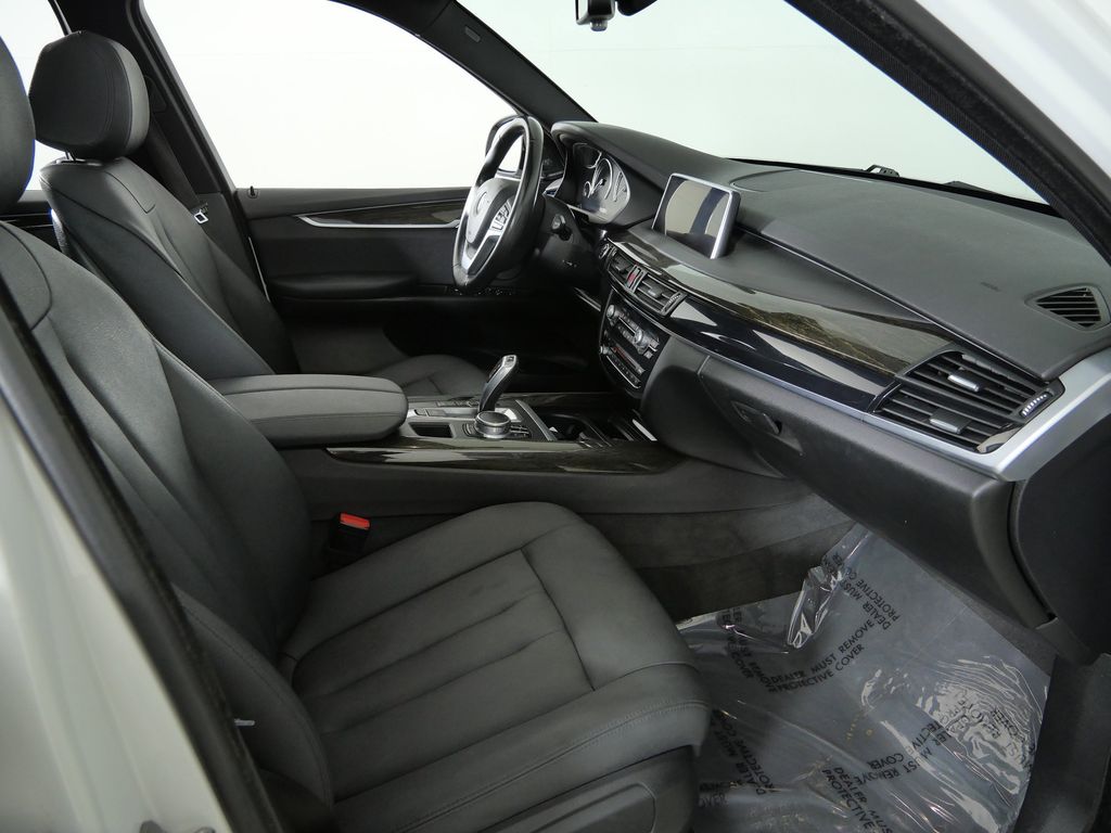 Thumbnail: 2017 BMW X5 - 20