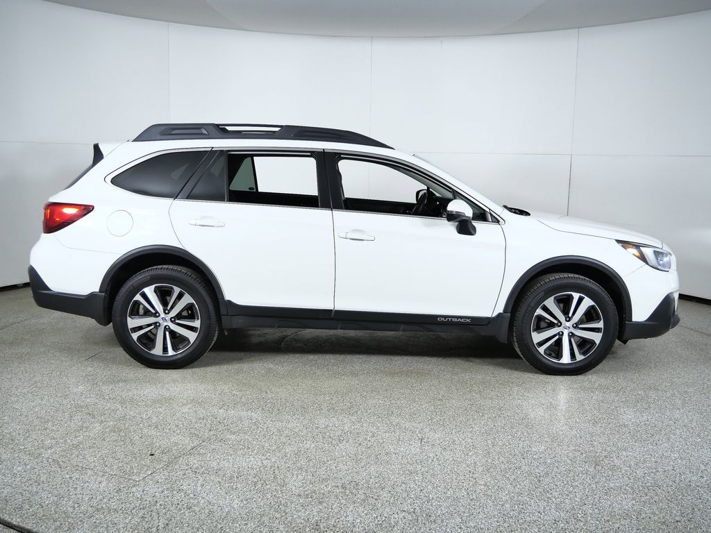 Thumbnail: 2019 Subaru Outback - 9