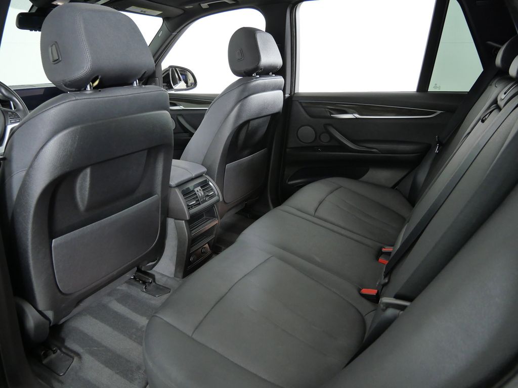 Thumbnail: 2017 BMW X5 - 31