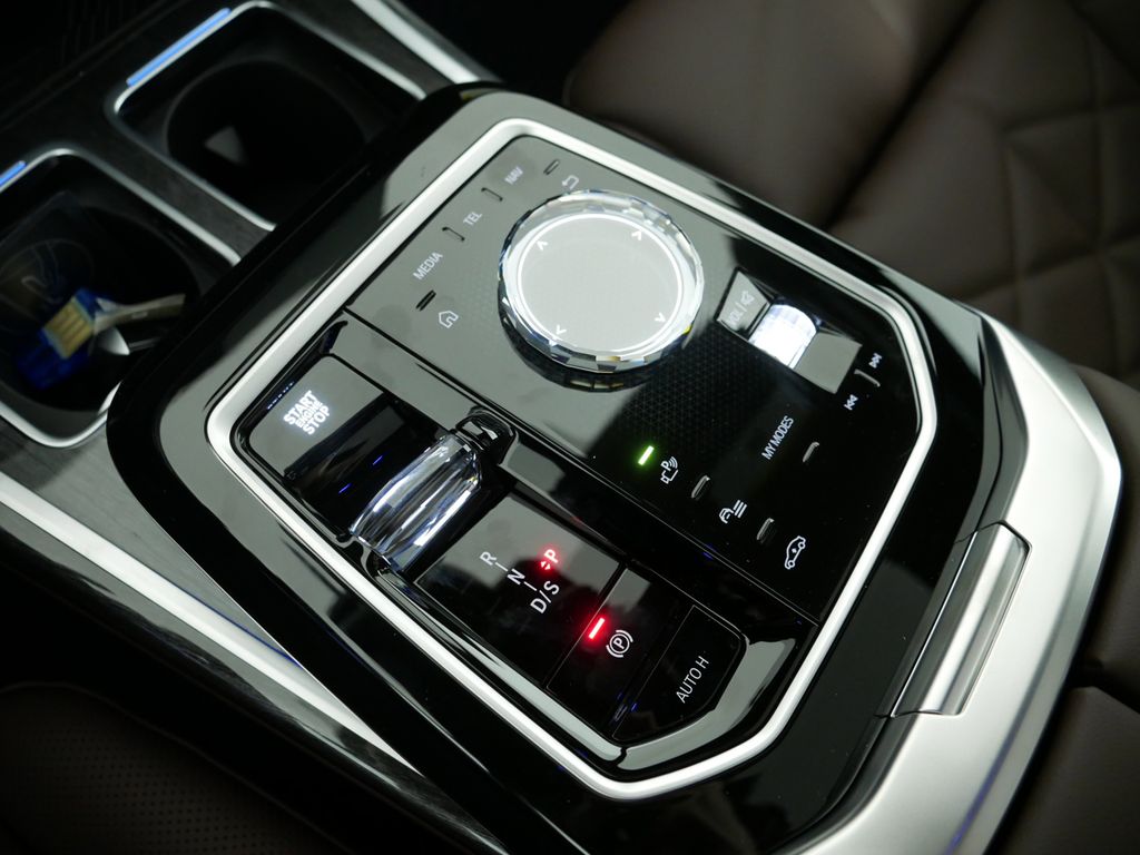 Thumbnail: 2025 BMW 7 Series - 47