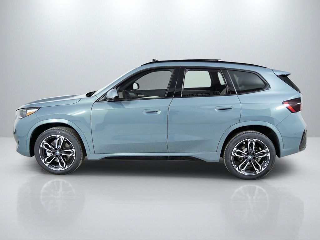 Thumbnail: 2026 BMW X1 - 15
