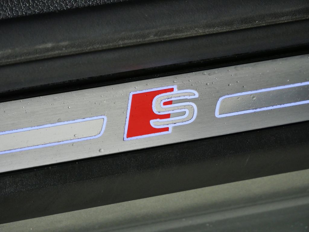 Thumbnail: 2022 Audi Q3 - 24