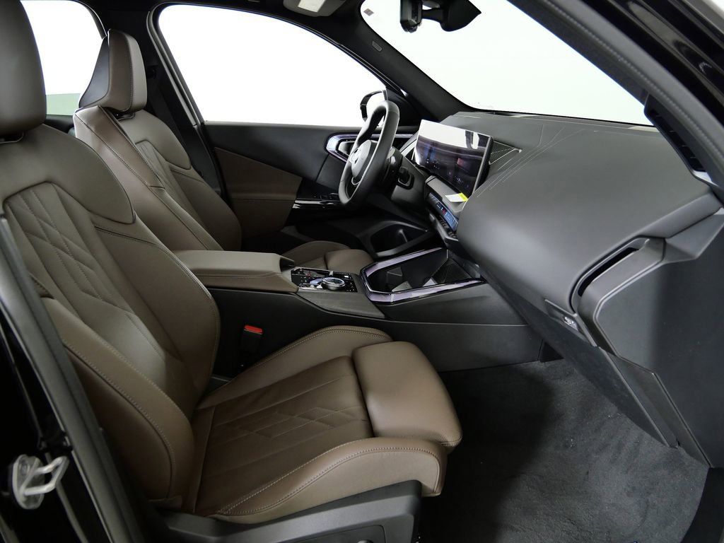 Thumbnail: 2026 BMW X3 - 21