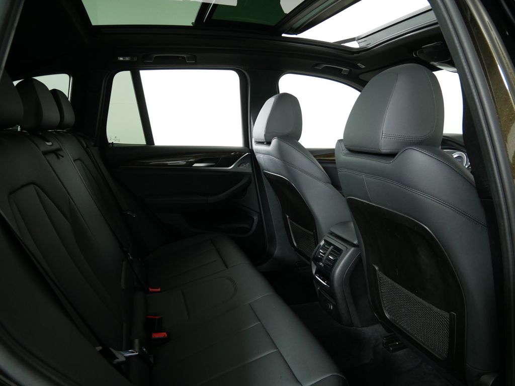 Thumbnail: 2019 BMW X3 - 24